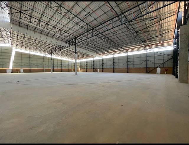 5,473M² WAREHOUSE TO LET IN RANDJESPARK